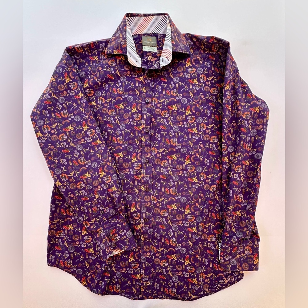 Men’s Thomas Dean Long Sleeved Shirt
Size XL​​